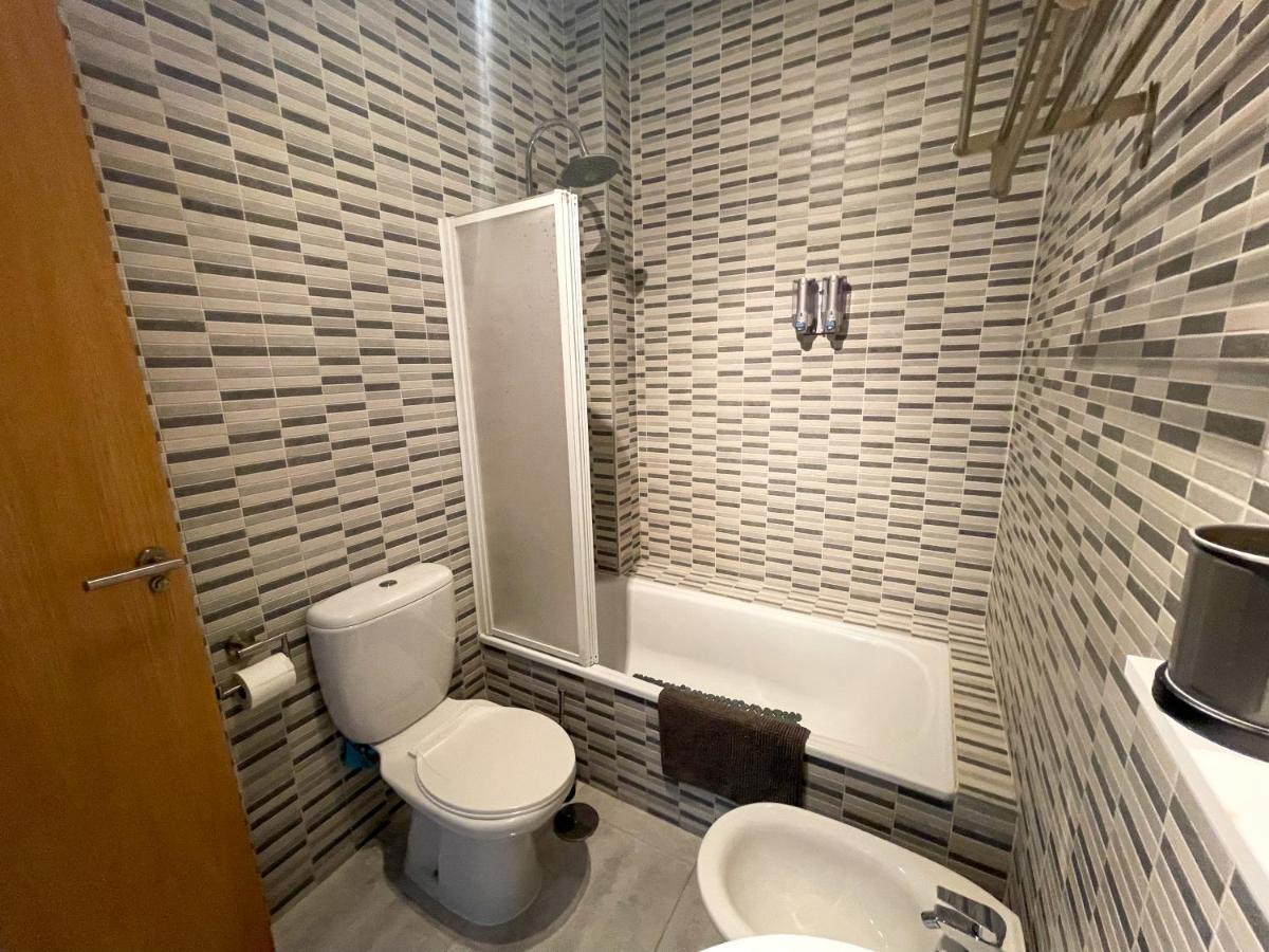 Quiet Apartment In The Heart Of Malaga Pool & Free Parking Εξωτερικό φωτογραφία