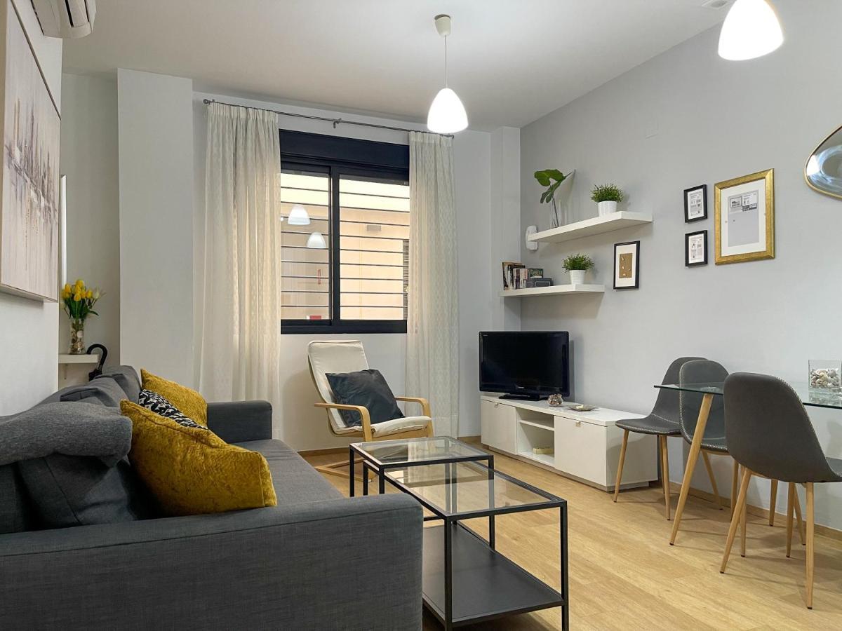 Quiet Apartment In The Heart Of Malaga Pool & Free Parking Εξωτερικό φωτογραφία