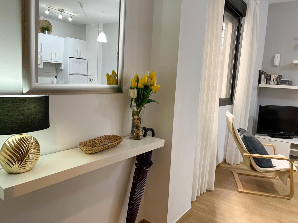 Quiet Apartment In The Heart Of Malaga Pool & Free Parking Εξωτερικό φωτογραφία